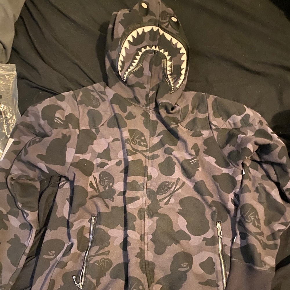Bape zip up sweater